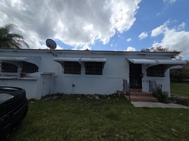 145 SW 3rd Avenue, Florida City, FL 33034
