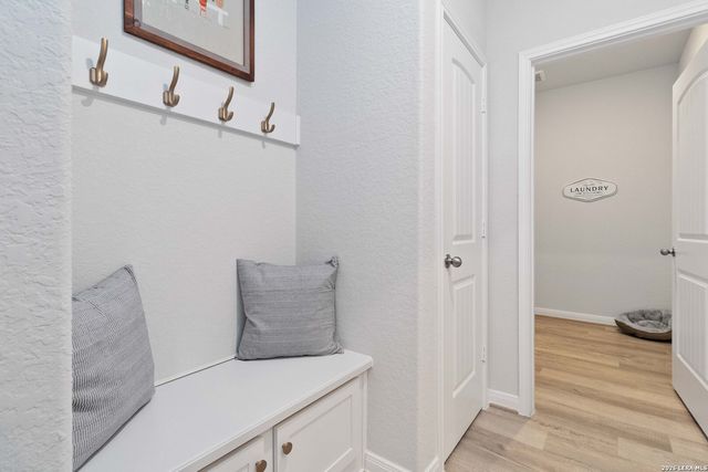 8936 Hazel Birch, Elmendorf, TX 78112