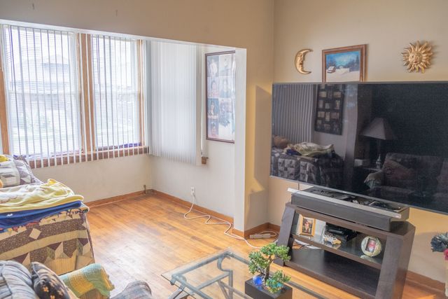 2100 S 50th Avenue, Cicero, IL 60804