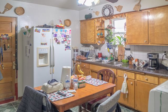 2100 S 50th Avenue, Cicero, IL 60804