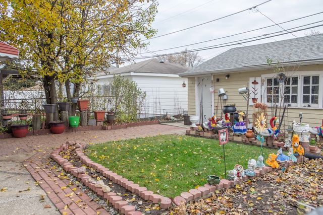 2100 S 50th Avenue, Cicero, IL 60804