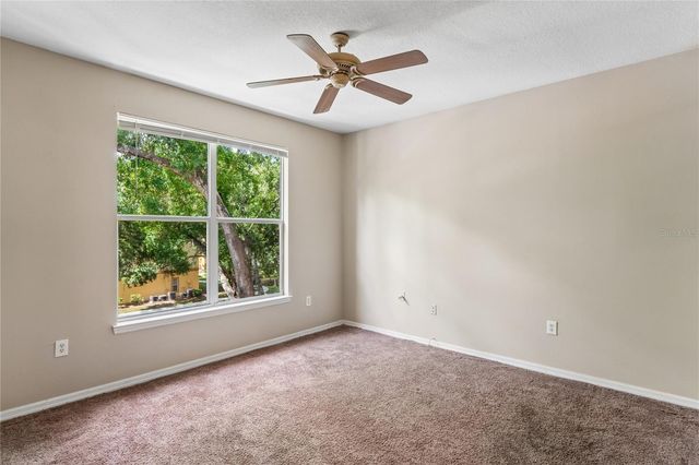 5618 PINNACLE HEIGHTS CIRCLE 312, Tampa, FL 33624