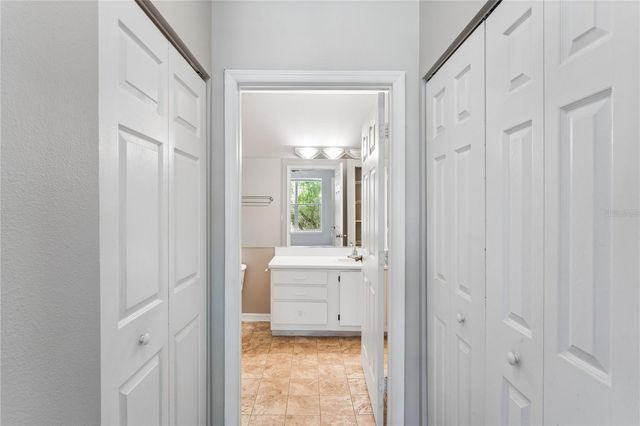 5618 PINNACLE HEIGHTS CIRCLE 312, Tampa, FL 33624