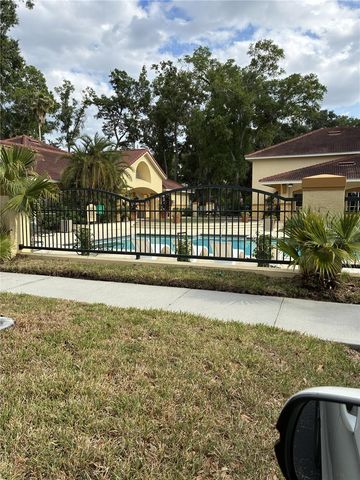 5618 PINNACLE HEIGHTS CIRCLE 312, Tampa, FL 33624