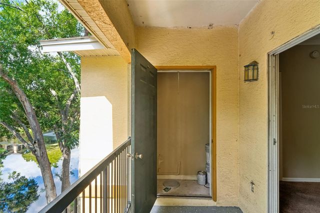 5618 PINNACLE HEIGHTS CIRCLE 312, Tampa, FL 33624
