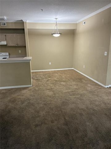 5618 PINNACLE HEIGHTS CIRCLE 312, Tampa, FL 33624