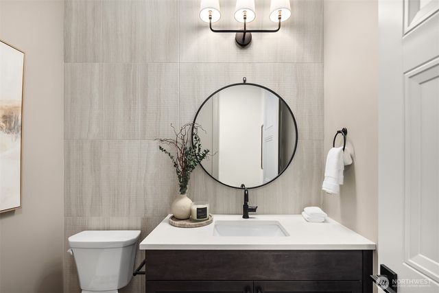 14030 NE 6th Place, Bellevue, WA 98007