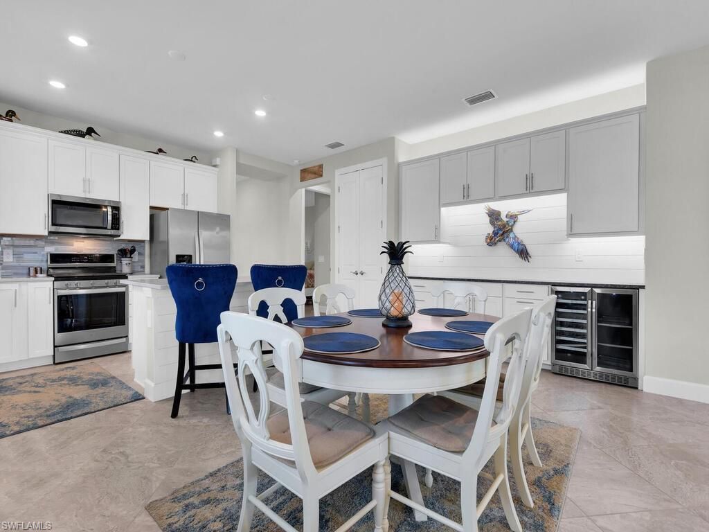 17300 Corsini DR, FORT MYERS, FL 33913 — photo 5