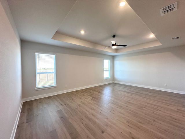 309 East Luna Blue LN, Jarrell, TX 76537