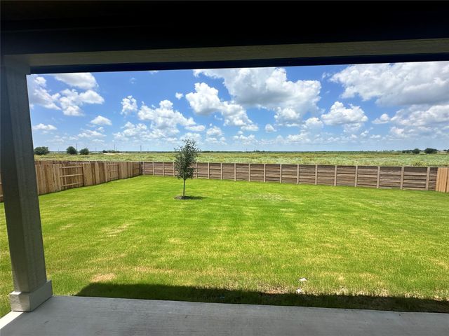 309 East Luna Blue LN, Jarrell, TX 76537