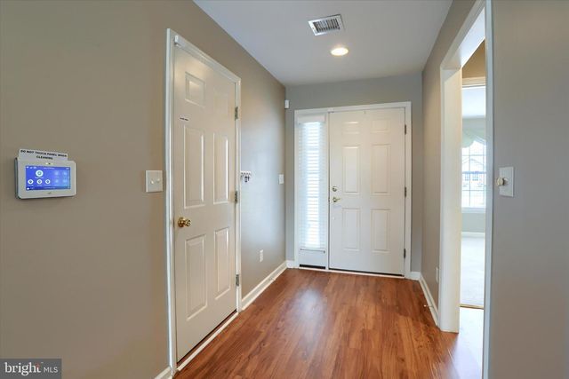 53 BURWICK DR, Mechanicsburg, PA 17050