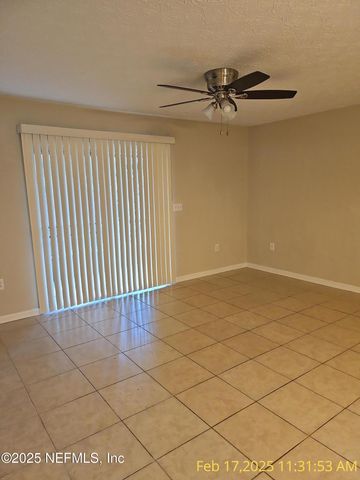 1950 PAINE Avenue, B-5, Jacksonville, FL 32211