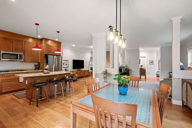 2 Summer Hill Cir 2, Arlington, MA 02474