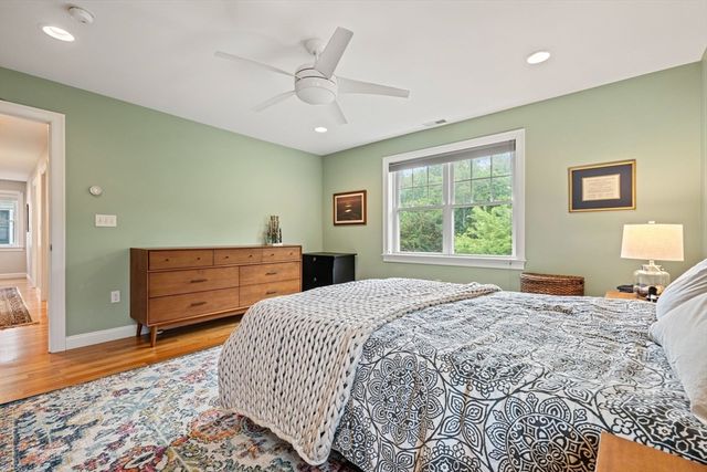 2 Summer Hill Cir 2, Arlington, MA 02474