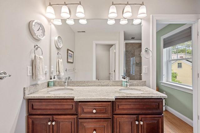 2 Summer Hill Cir 2, Arlington, MA 02474