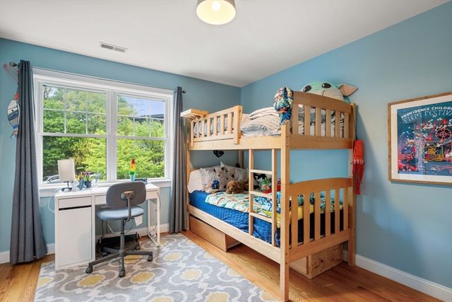 2 Summer Hill Cir 2, Arlington, MA 02474