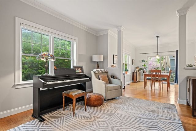 2 Summer Hill Cir 2, Arlington, MA 02474