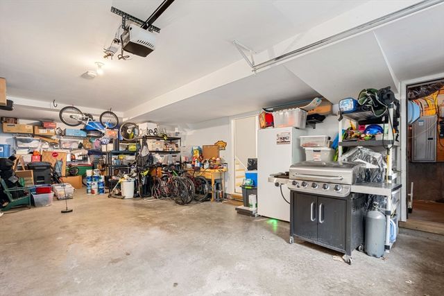 2 Summer Hill Cir 2, Arlington, MA 02474