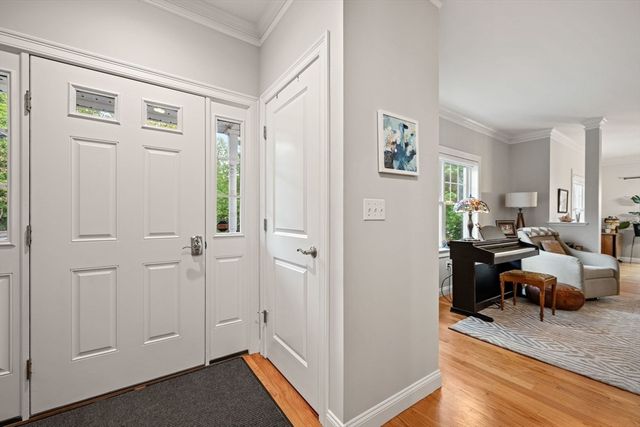 2 Summer Hill Cir 2, Arlington, MA 02474