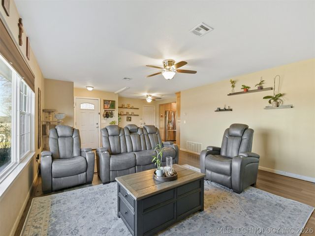 17506 US Hwy 77, Springer, OK 73458