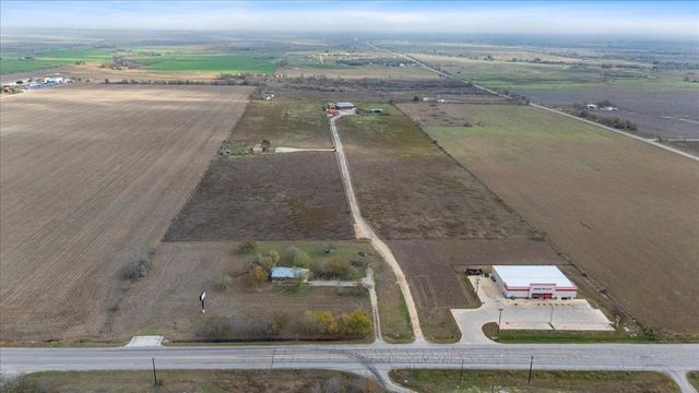 9270 San Marcos Highway, Fentress, TX 78622