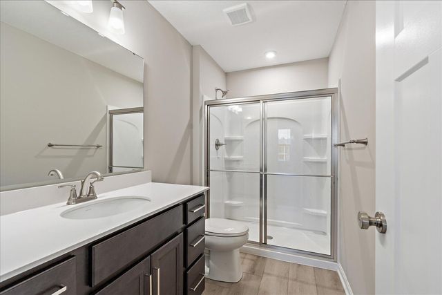 566 Foxhill Drive, 12-302, Crescent Springs, KY 41017