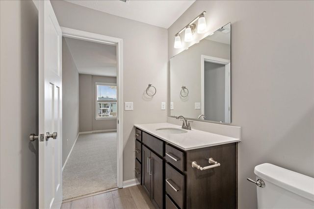 566 Foxhill Drive, 12-302, Crescent Springs, KY 41017