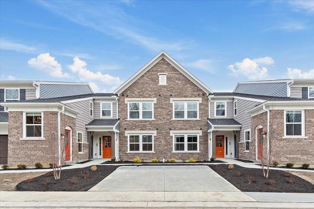 566 Foxhill Drive, 12-302, Crescent Springs, KY 41017