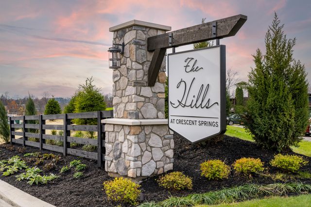 566 Foxhill Drive, 12-302, Crescent Springs, KY 41017