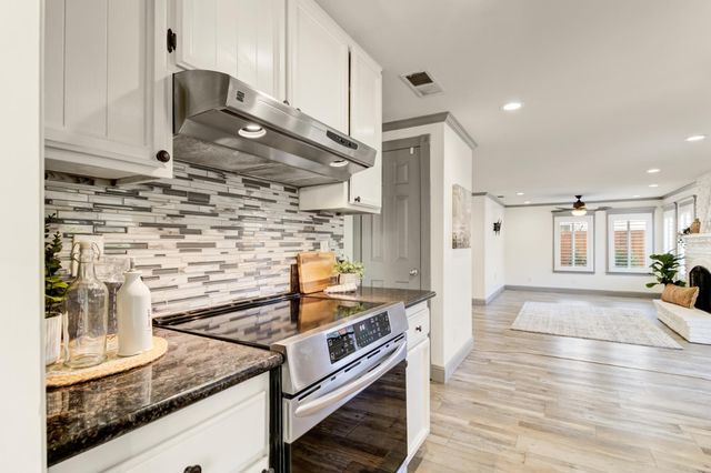 5200 Vista Del Oro Way, Fair Oaks, CA 95628