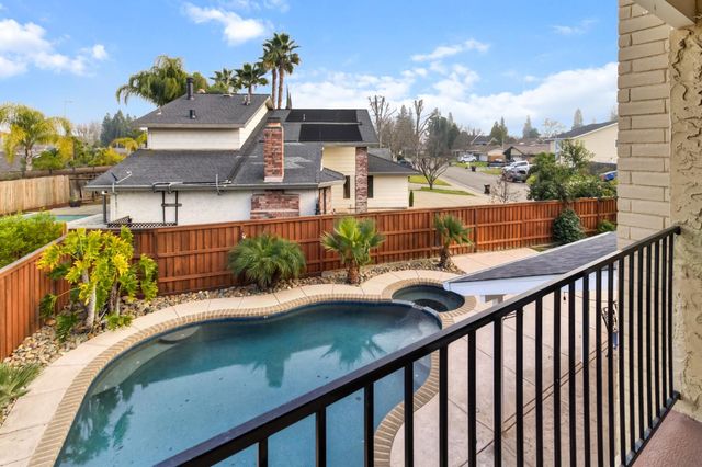 5200 Vista Del Oro Way, Fair Oaks, CA 95628