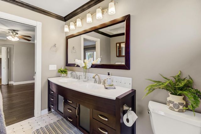 5200 Vista Del Oro Way, Fair Oaks, CA 95628