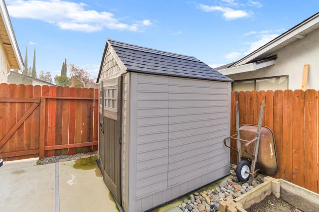 5200 Vista Del Oro Way, Fair Oaks, CA 95628