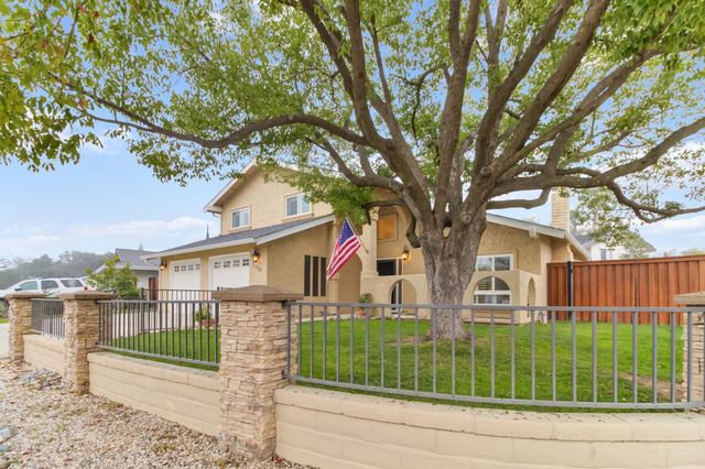 5200 Vista Del Oro Way, Fair Oaks, CA 95628