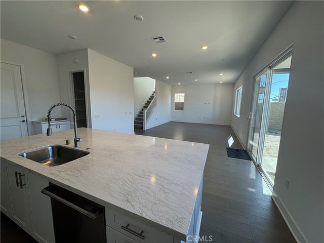 114 Pansy, Irvine, CA 92618