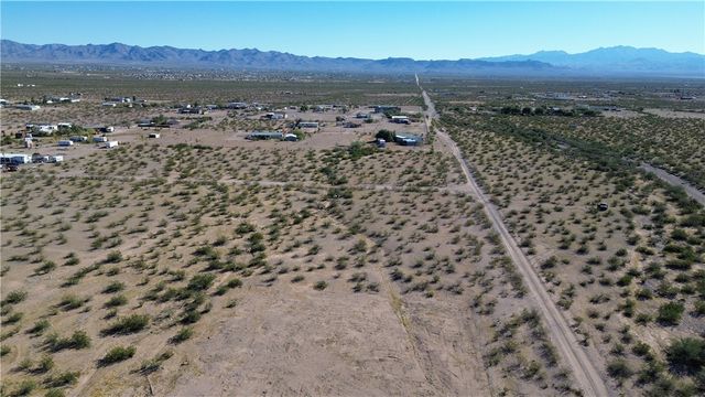 2.35 ac Redwall Drive, Golden Valley, AZ 86413
