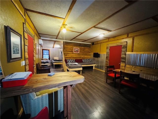 8175 AR 43 Highway, Compton, AR 72624