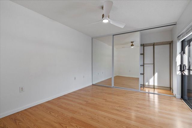 406 4th Terrace, Palm Beach Gardens, FL 33418