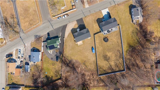 180 Bertenshaw Road, Woonsocket, RI 02895