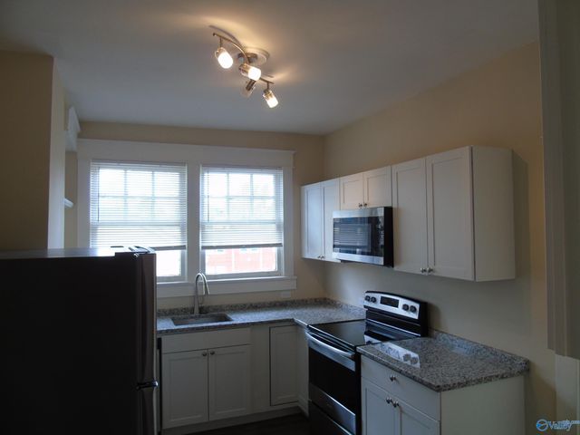 207 Lincoln Street G, Huntsville, AL 35801