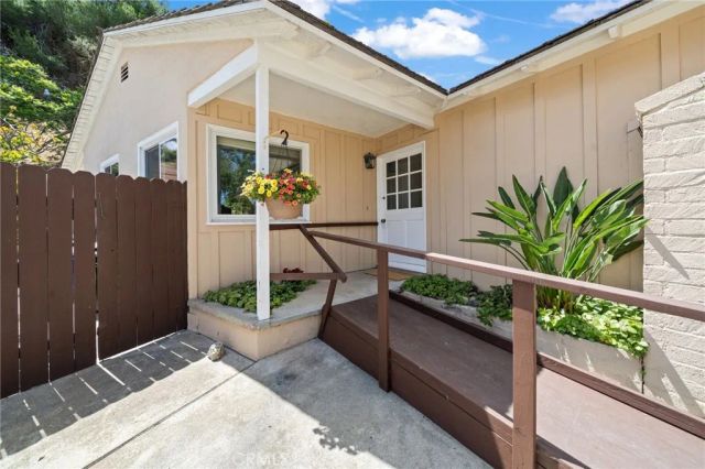 2888 Via De La Guerra, Palos Verdes Estates, CA 90274