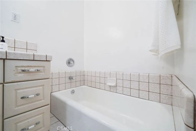 2888 Via De La Guerra, Palos Verdes Estates, CA 90274
