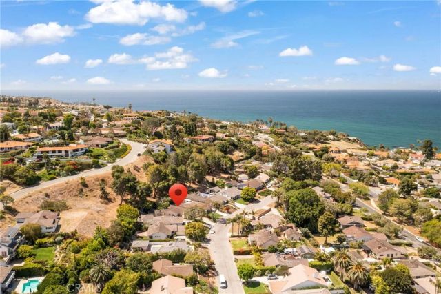 2888 Via De La Guerra, Palos Verdes Estates, CA 90274