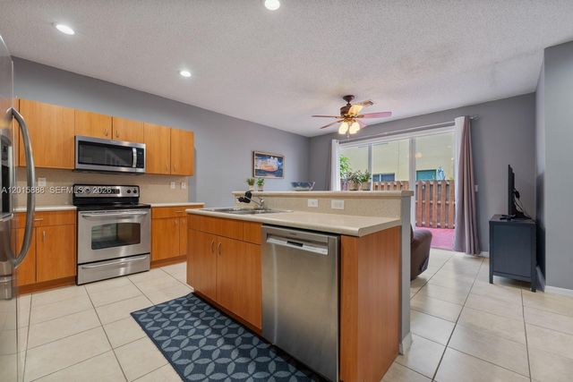 934 NE 42nd Terrace, Homestead, FL 33033