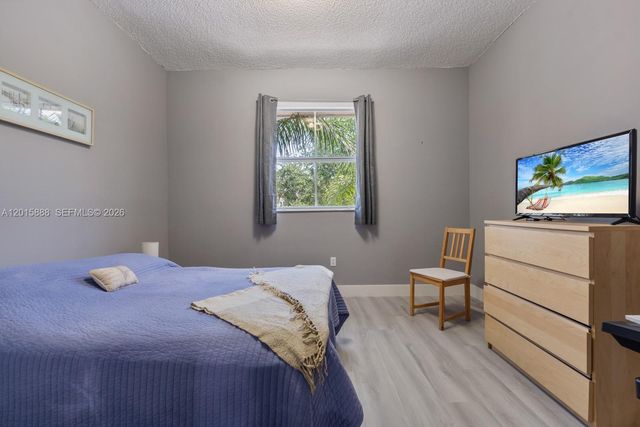 934 NE 42nd Terrace, Homestead, FL 33033