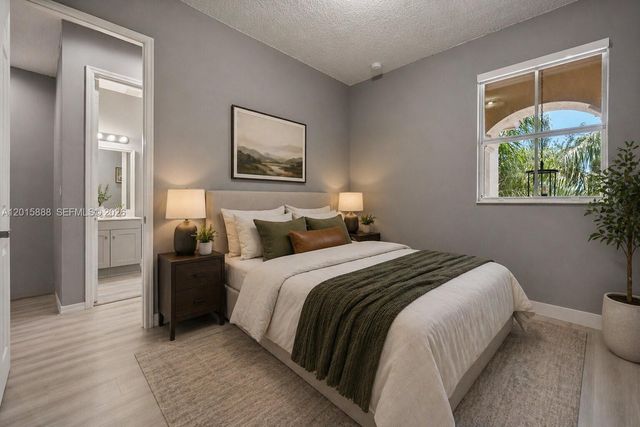 934 NE 42nd Terrace, Homestead, FL 33033