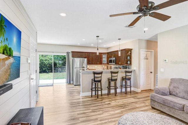 618 OAK RIDGE DRIVE, Brandon, FL 33510