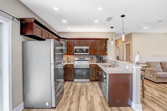 618 OAK RIDGE DRIVE, Brandon, FL 33510