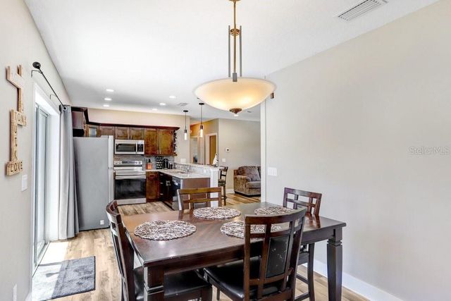 618 OAK RIDGE DRIVE, Brandon, FL 33510