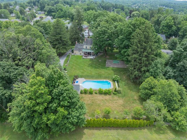 57 Galloway Road, Warwick, NY 10990